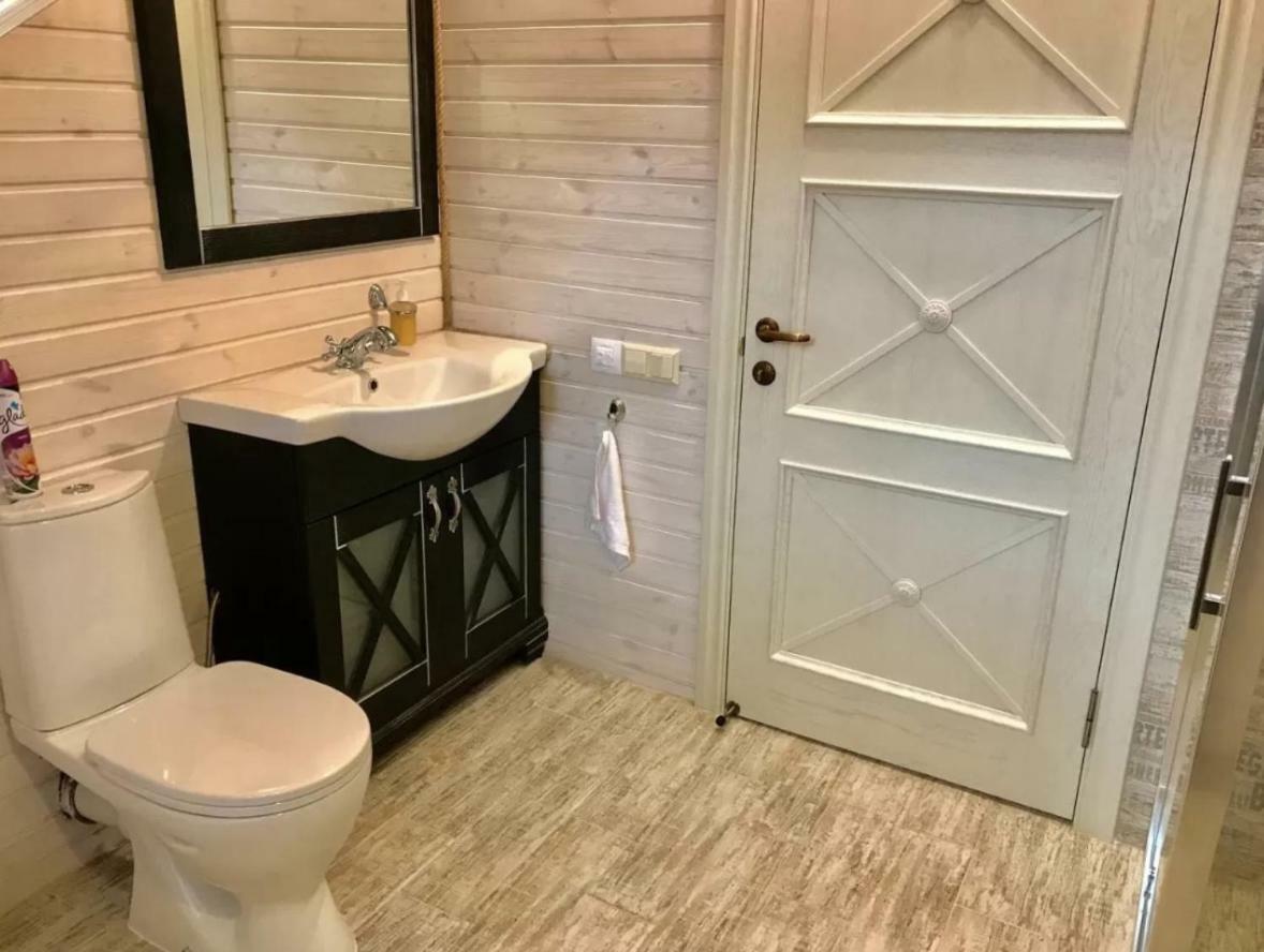 Artinov Villa Vinnytsia Ngoại thất bức ảnh